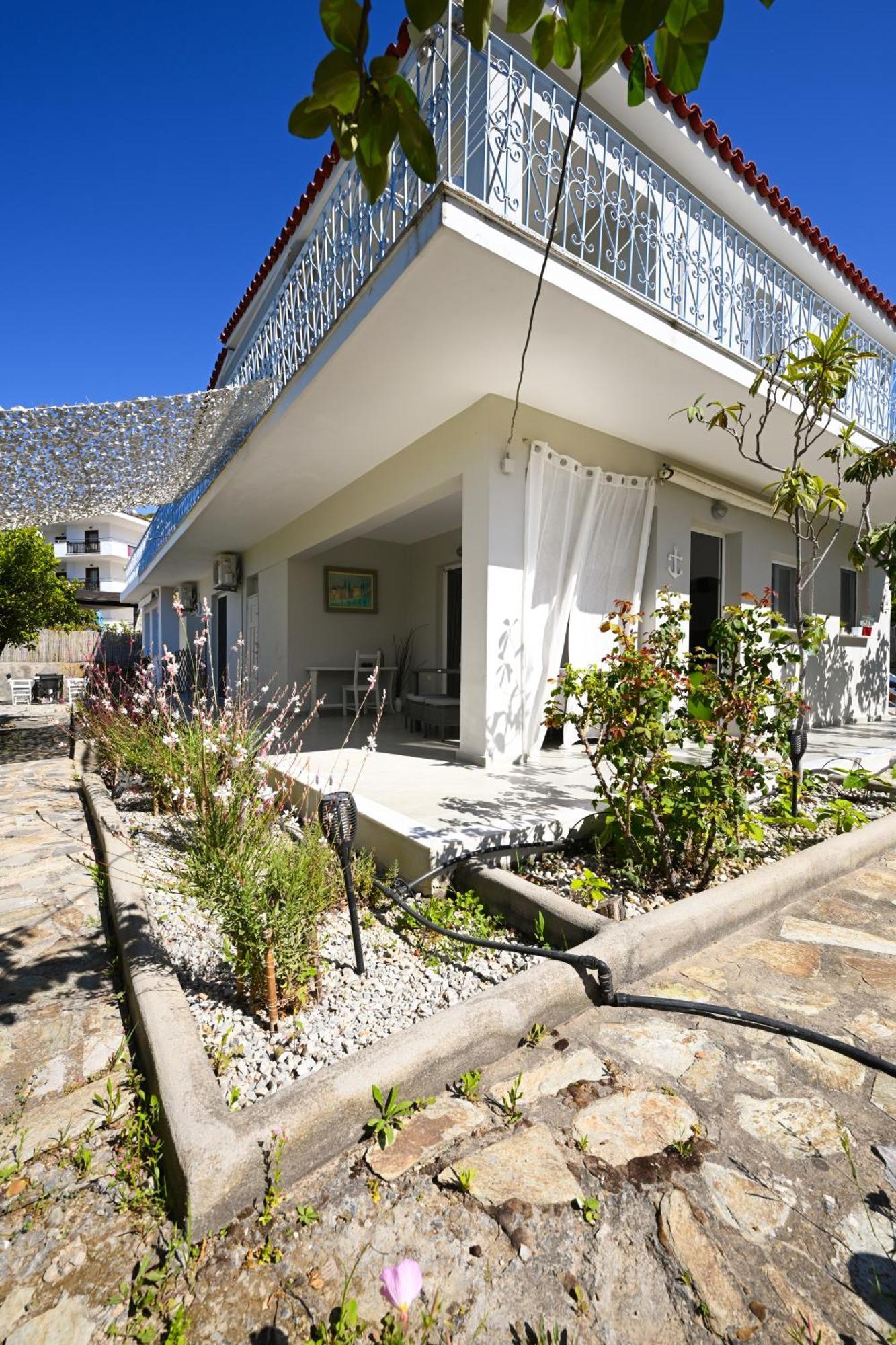 Anchor Villa Troulos Luaran gambar